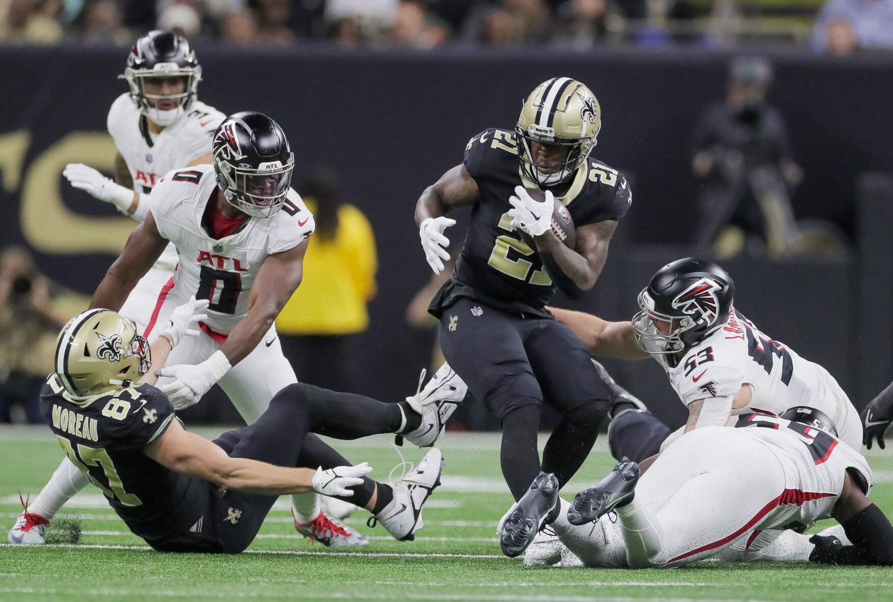 NO.saintsfalcons.010824.1930.jpg